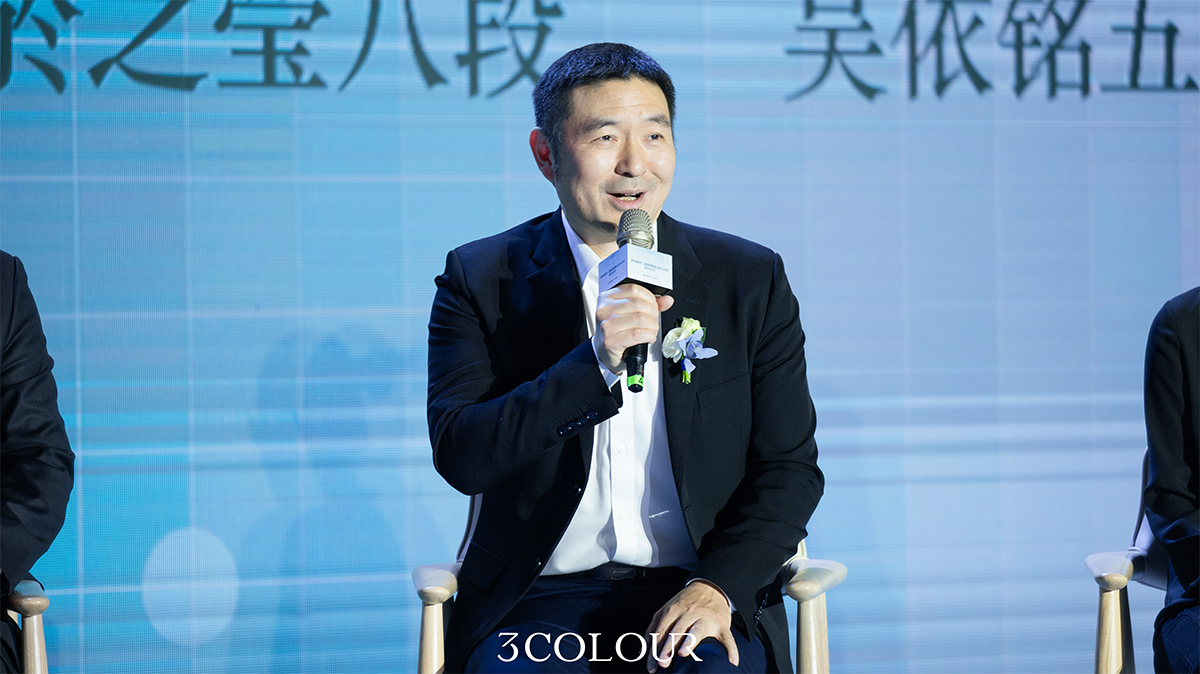 卓尚服飾丨齊聚王者之師，共尚凌云之志